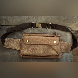 New leather belt bag